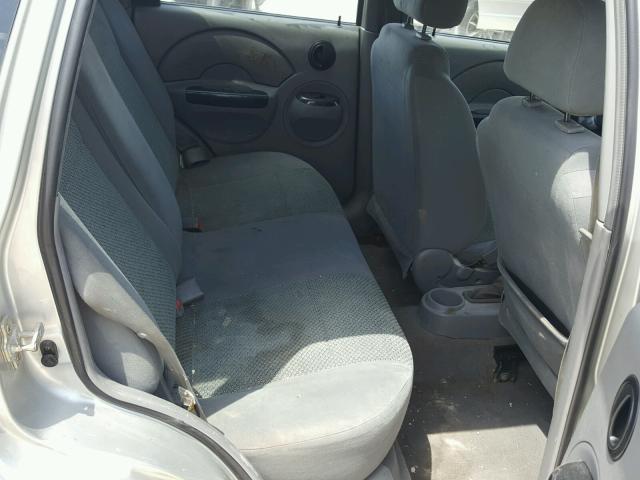 KL1TJ62614B148187 - 2004 CHEVROLET AVEO LS 灰色 照片 6