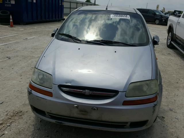 KL1TJ62614B148187 - 2004 CHEVROLET AVEO LS 灰色 照片 9