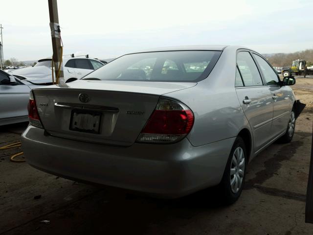 4T1BE32K95U055276 - 2005 TOYOTA CAMRY LE SILVER photo 4