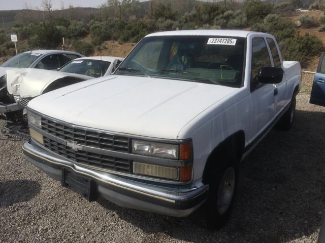 2GCEC19K9N1189895 - 1992 CHEVROLET GMT-400 C1 WHITE photo 2