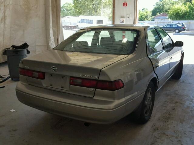 JT2BF28K8X0175110 - 1999 TOYOTA CAMRY LE GRAY photo 4