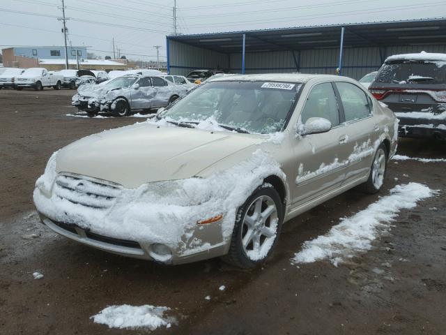 JN1DA31D72T429674 - 2002 NISSAN MAXIMA GLE TAN photo 2