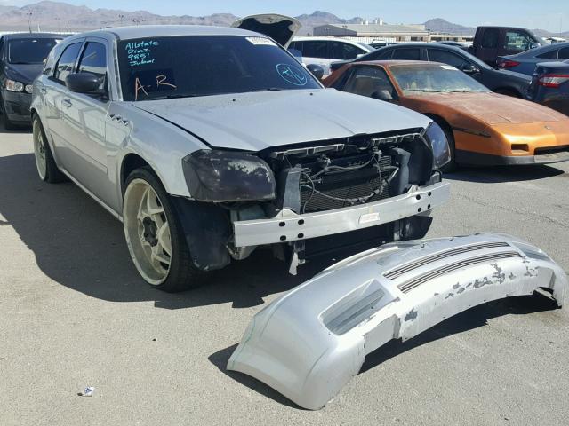 2D4FV47T36H172484 - 2006 DODGE MAGNUM SE SILVER photo 1