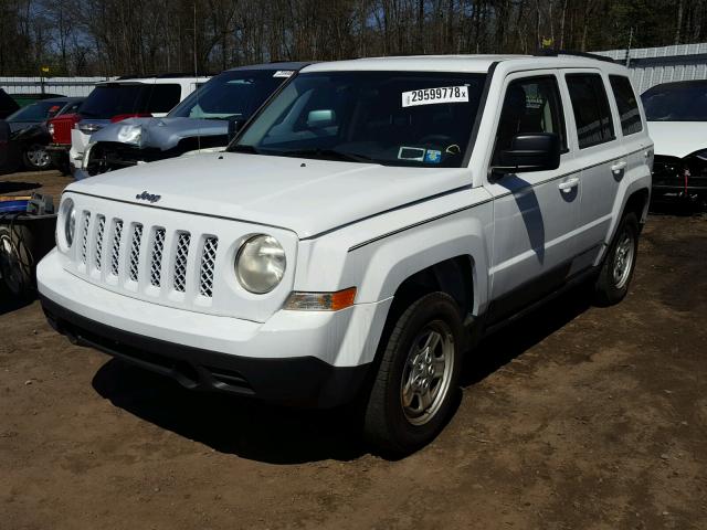 1C4NJRBB8FD231140 - 2015 JEEP PATRIOT SP WHITE photo 2