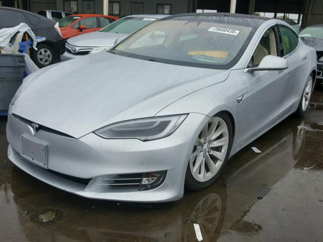 5YJSA1E26HF230404 - 2017 TESLA MODEL S SILVER photo 2