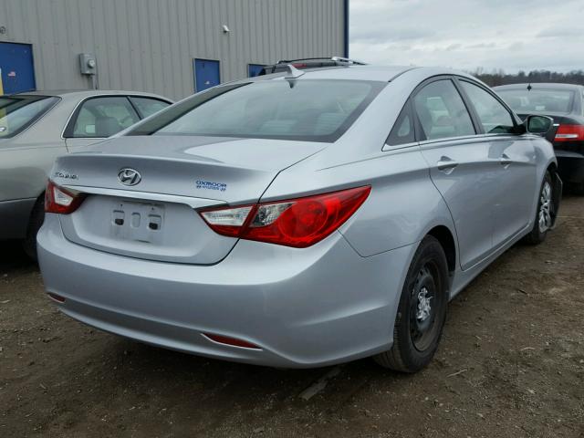 5NPEB4AC1BH224349 - 2011 HYUNDAI SONATA GLS SILVER photo 4