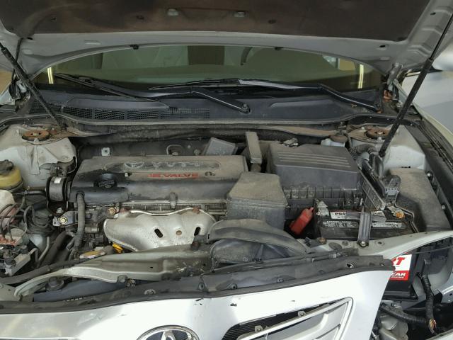 4T1BE46K27U585026 - 2007 TOYOTA CAMRY LE A SILVER photo 7