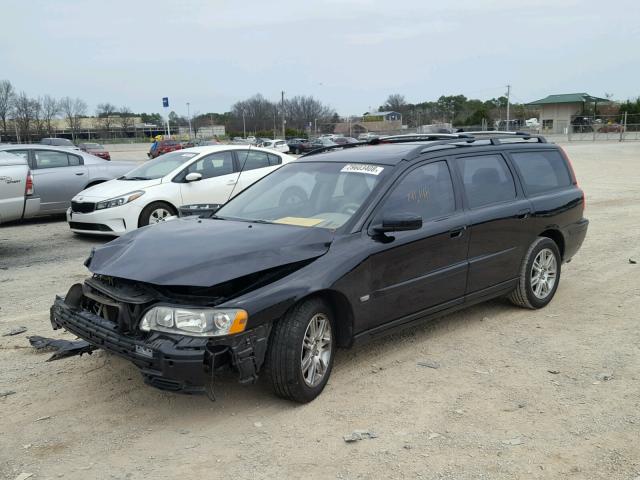 YV1SW612462556846 - 2006 VOLVO V70 BLACK photo 2