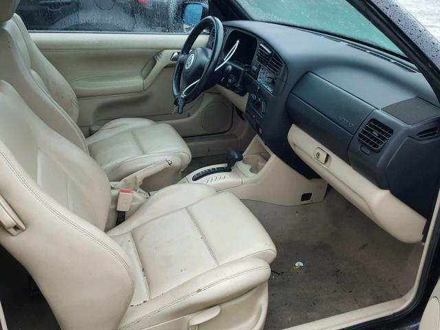 3VWDC21V71M812177 - 2001 VOLKSWAGEN CABRIO GLX 黑色 照片 5