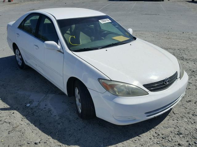 4T1BE32K23U256319 - 2003 TOYOTA CAMRY LE WHITE photo 1