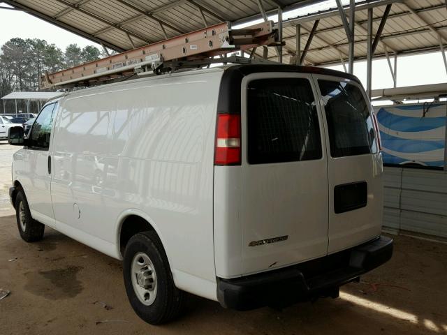 1GCGG25C291116669 - 2009 CHEVROLET EXPRESS G2 WHITE photo 3