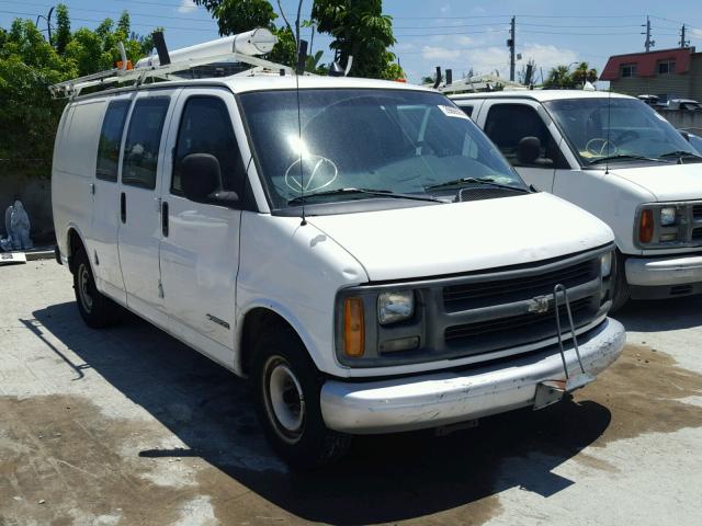 1GCFG25W1Y1265451 - 2000 CHEVROLET EXPRESS G2 WHITE photo 1