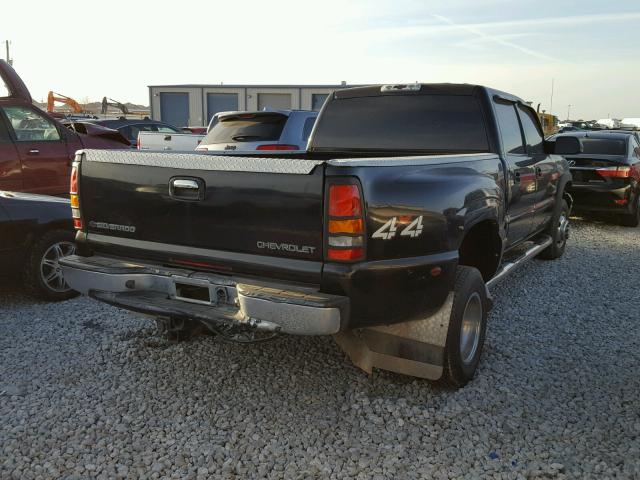 1GCJK33205F957861 - 2005 CHEVROLET SILVERADO BLACK photo 4