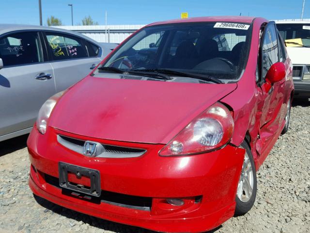 JHMGD38627S061019 - 2007 HONDA FIT S RED photo 2