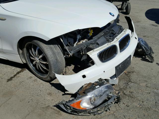 WBAUN9C57AVK41537 - 2010 BMW 135 I WHITE photo 9