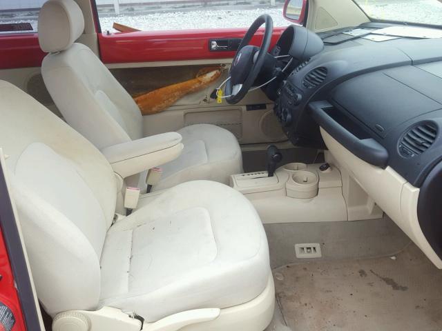 3VWCB21C52M460344 - 2002 VOLKSWAGEN NEW BEETLE 红色 照片 5