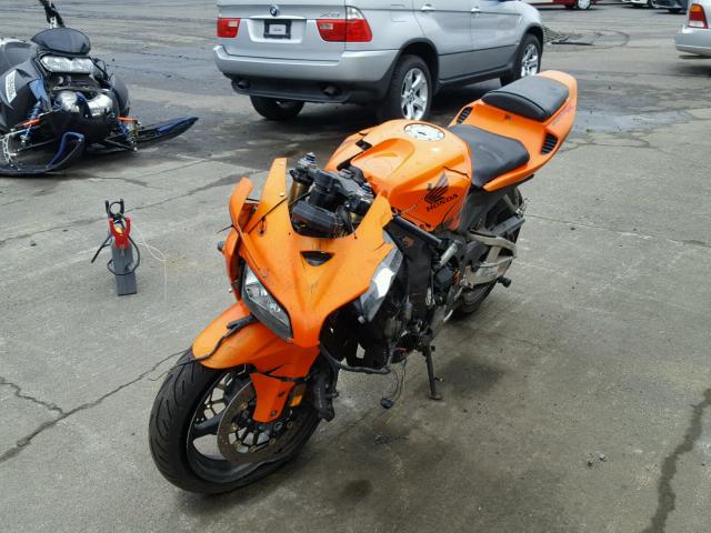 JH2PC37116M301357 - 2006 HONDA CBR600 RR ORANGE photo 2