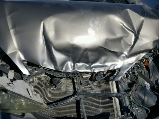 4T1BF30K42U525418 - 2002 TOYOTA CAMRY LE SILVER photo 7