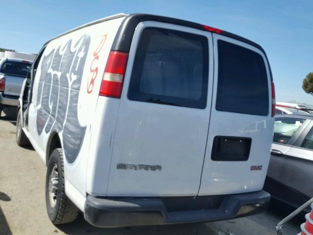 1GTGG25V471101539 - 2007 GMC SAVANA G25 WHITE photo 3