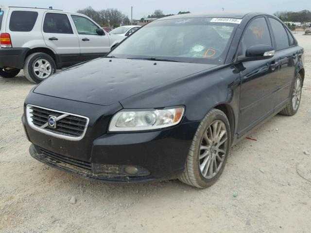 YV1382MS8A2495318 - 2010 VOLVO S40 2.4I BLACK photo 2