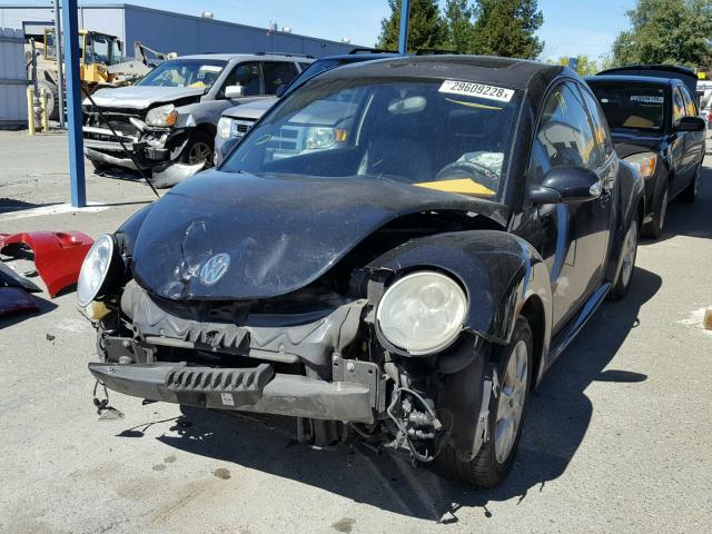 3VWRG31C49M514907 - 2009 VOLKSWAGEN NEW BEETLE Qara foto 2