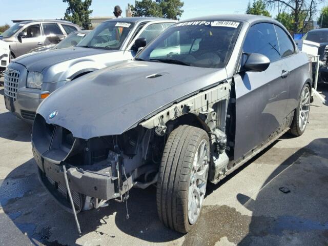 WBSDX9C58DE785717 - 2013 BMW M3 GRAY photo 2