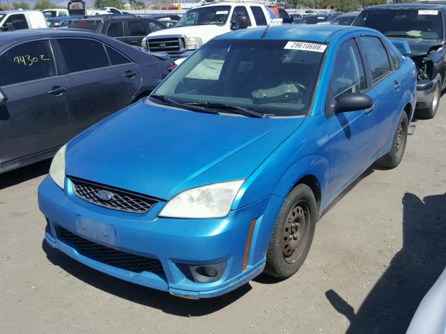 1FAFP34N17W107942 - 2007 FORD FOCUS ZX4 BLUE photo 2