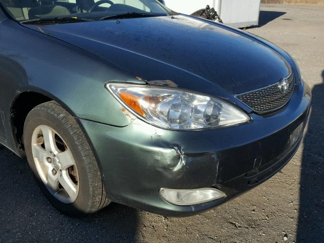 JTDBE32K720010554 - 2002 TOYOTA CAMRY LE GREEN photo 9