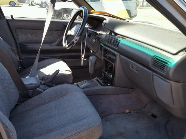 JT2SV21E1K0271273 - 1989 TOYOTA CAMRY DLX GRAY photo 5