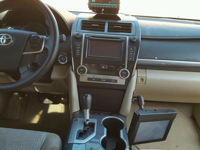 4T1BD1FKXDU074984 - 2013 TOYOTA CAMRY HYBR ყვითელი ფოტო 9