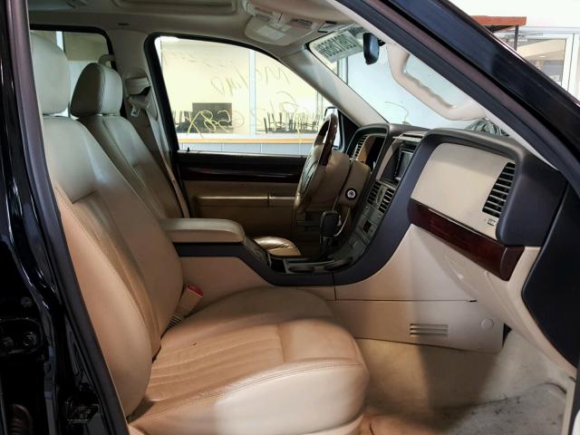 5LMEU68HX5ZJ32315 - 2005 LINCOLN AVIATOR 黑色 照片 5