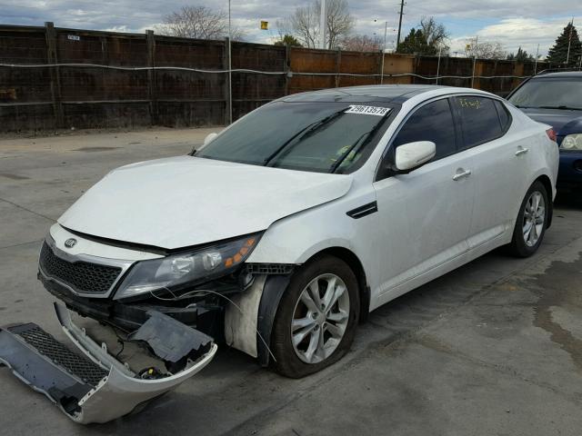 5XXGN4A72DG216780 - 2013 KIA OPTIMA EX WHITE photo 2