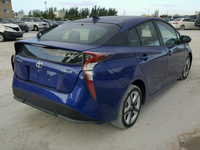 JTDKARFU6G3523018 - 2016 TOYOTA PRIUS BLUE photo 4