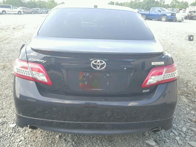 4T1BF3EK5BU178383 - 2011 TOYOTA CAMRY BASE BLACK photo 10