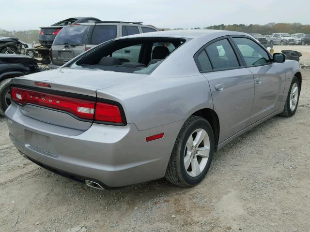 2C3CDXBG3EH261487 - 2014 DODGE CHARGER SE SILVER photo 4