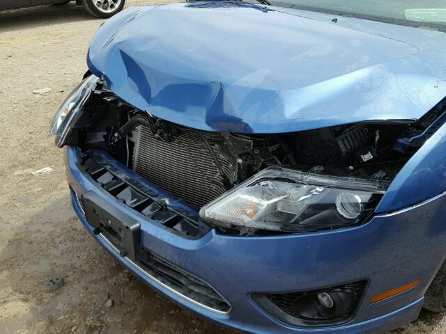 3FAHP0HA3AR338365 - 2010 FORD FUSION BLUE photo 9