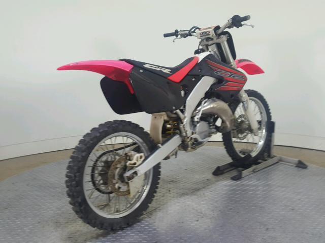 JH2JE0133WM003790 - 1998 HONDA CR125 R RED photo 8