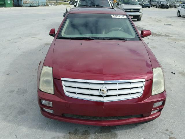 1G6DW677350162625 - 2005 CADILLAC STS RED photo 9