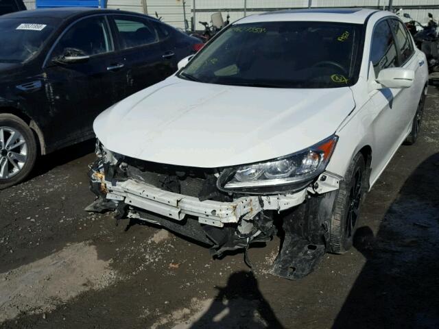 1HGCR2F88HA122298 - 2017 HONDA ACCORD EXL WHITE photo 9