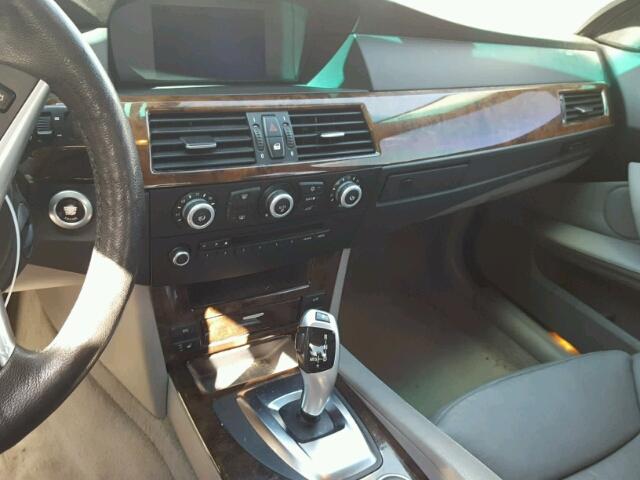 WBANV93568CW55838 - 2008 BMW 535 XI Մոխրագույն լուսանկար 9