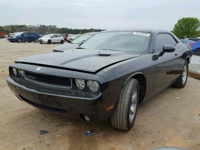 2B3LJ44V79H522870 - 2009 DODGE CHALLENGER BLACK photo 2