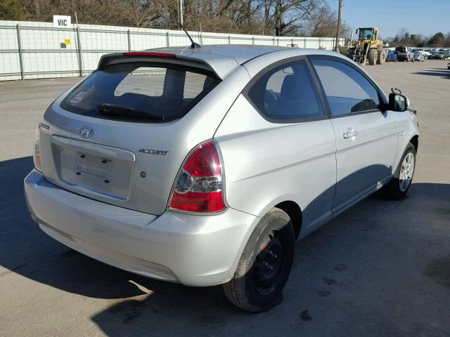 KMHCM3AC9AU158600 - 2010 HYUNDAI ACCENT BLU SILVER photo 4