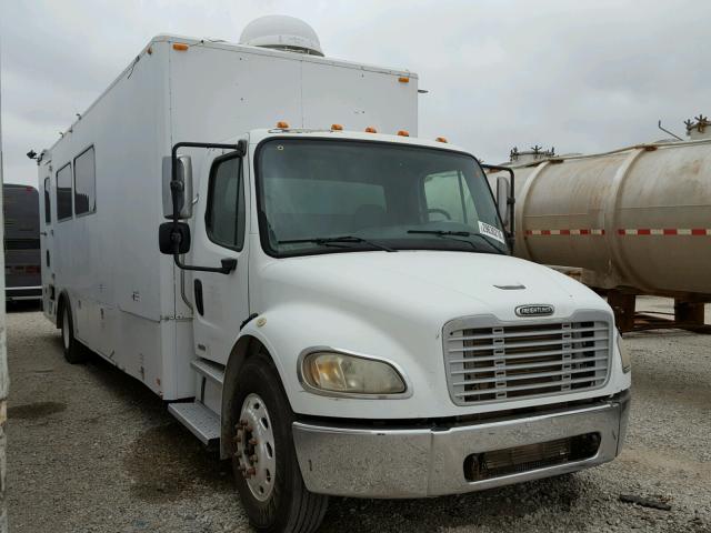 1FVACWCS16HW56931 - 2006 FREIGHTLINER M2 106 MED WHITE photo 1