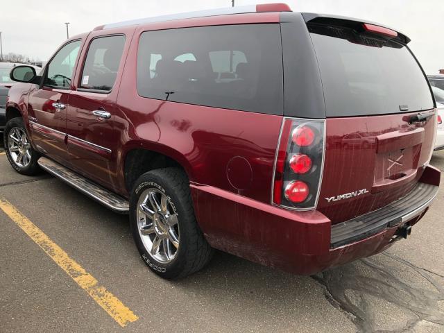 1GKFK66808J144663 - 2008 GMC YUKON XL D RED photo 3