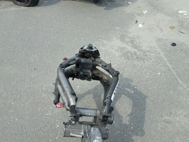 JKAEXEE13CDA06031 - 2012 KAWASAKI EX650 EC BLACK photo 5