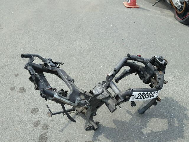 JKAEXEE13CDA06031 - 2012 KAWASAKI EX650 EC BLACK photo 9