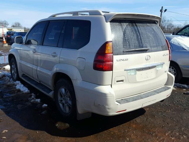 JTJBT20X330015554 - 2003 LEXUS GX 470 WHITE photo 3