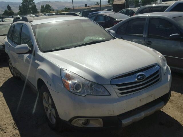 4S4BRDKC7C2233231 - 2012 SUBARU OUTBACK 3. WHITE photo 1