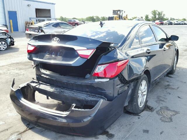 5NPEB4AC5DH685380 - 2013 HYUNDAI SONATA GLS BLUE photo 4