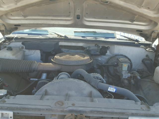 1GTFC24HXLE550231 - 1990 GMC SIERRA C25 WHITE photo 7